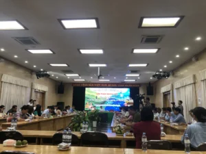 VỀ ỨNG DỤNG 111 Hoi thao nong dan chuyen nghiem va thong minh